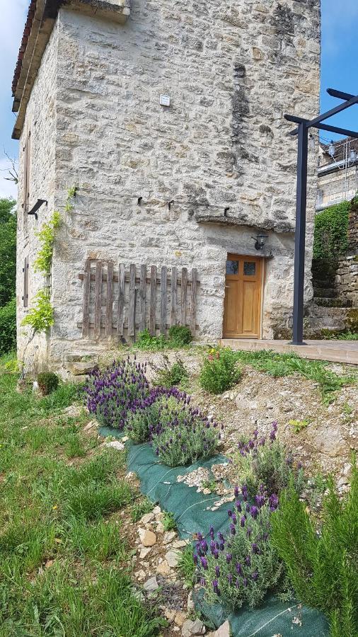Le Pigeonnier De Felines Vila Caylus Exterior foto