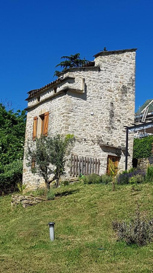 Le Pigeonnier De Felines Vila Caylus Exterior foto
